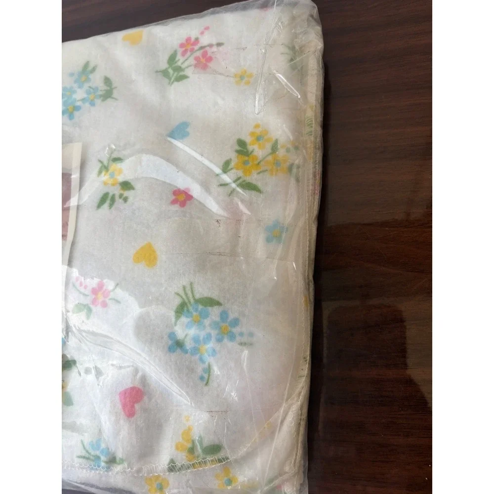 Vintage Bunny Esmond Chatham Bunny Posies Receiving Blankets 2 Pack Floral 30x40